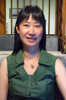 潘玲